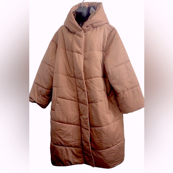 AVA & VIV MAXI HOODED PUFFER SIZE 3X PIT TO PIT 26” LENGTH 46” HAS POCKETS NWOT - Picture 4 of 5